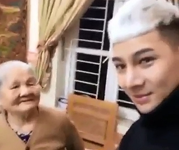 tin noi bat trong tuan anh 5