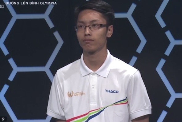 Giao vien day Hoa: Thi sinh Olympia tra loi sai van duoc cong diem hinh anh