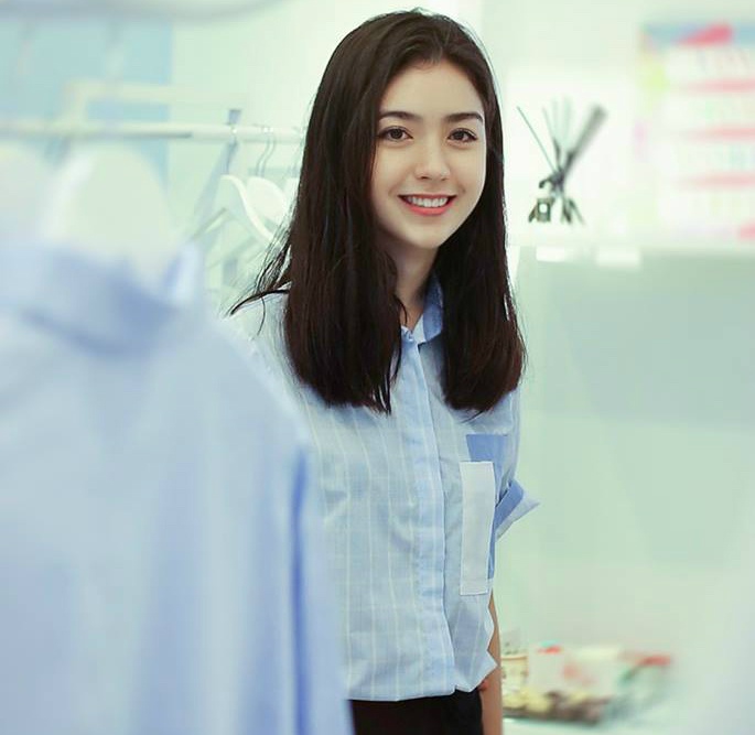 hot girl noi bat trong clip 3 giay anh 2