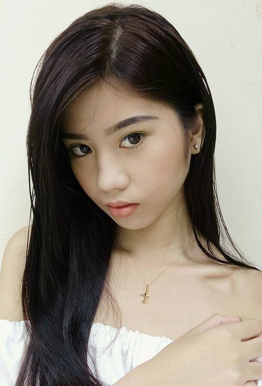 trang điểm trên nóc xe đang chạy ảnh 1 trang diem tren noc xe dang chay anh 1