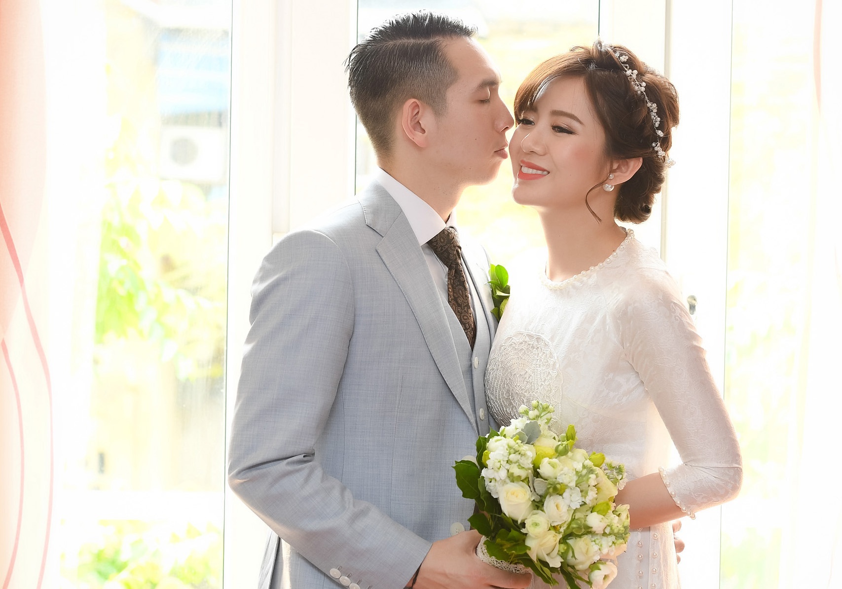 Hot girl Tu Linh to chuc dam cuoi hinh anh