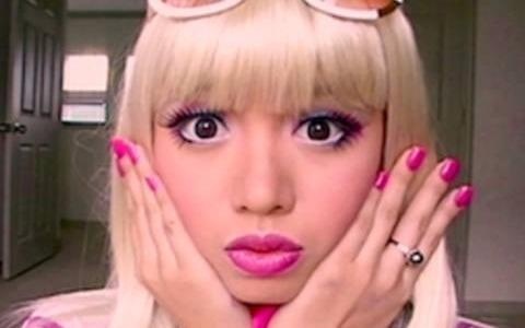 Video co luot xem 'khung' nhat cua Michelle Phan hinh anh