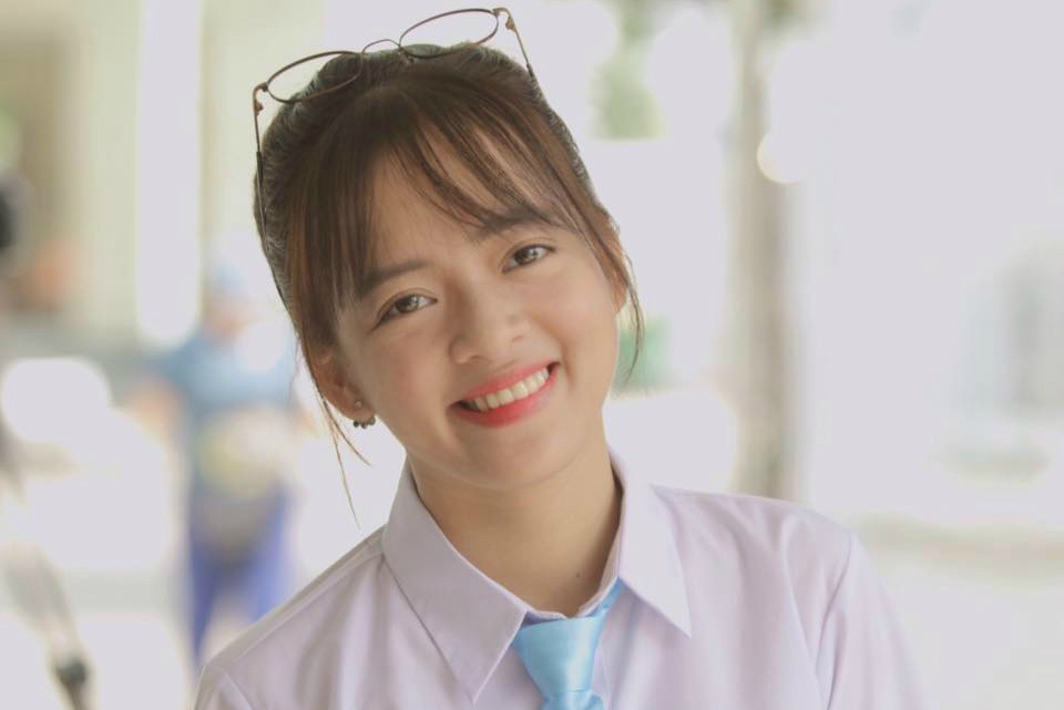 Cô gái đam mê lồng tiếng ảnh 1 Co gai dam me long tieng anh 1