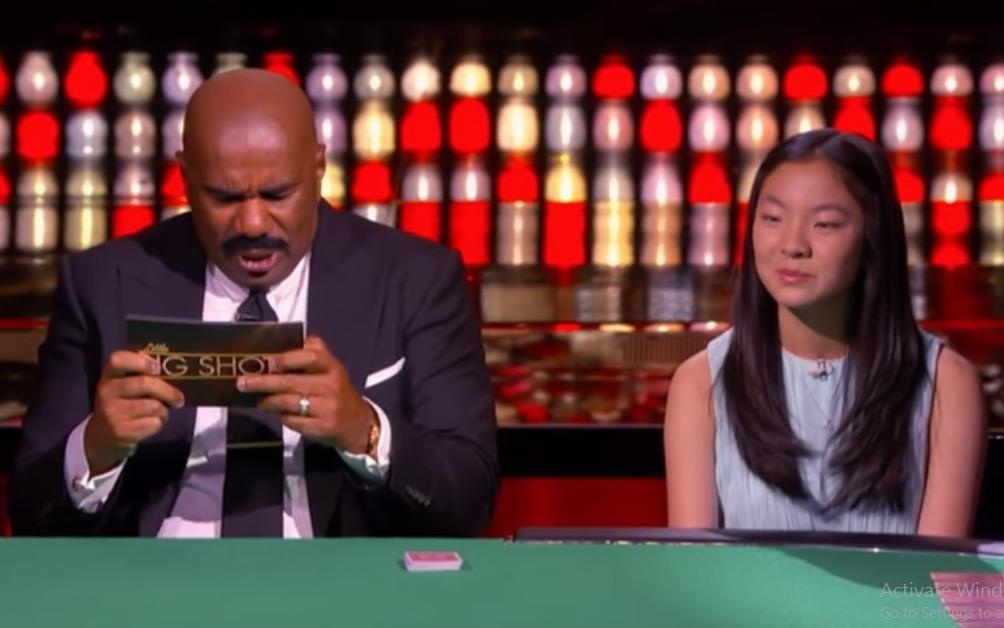 Katherine He 'lam ao thuat' voi bo bai Tay hinh anh