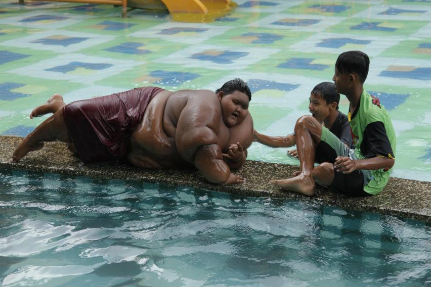 cau be nang nhat the gioi anh 4