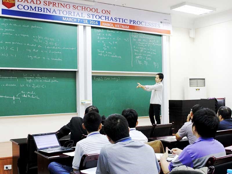 Ngành Toán nước ta có phải yếu toàn diện ảnh 1 Nganh Toan nuoc ta co phai yeu toan dien anh 1