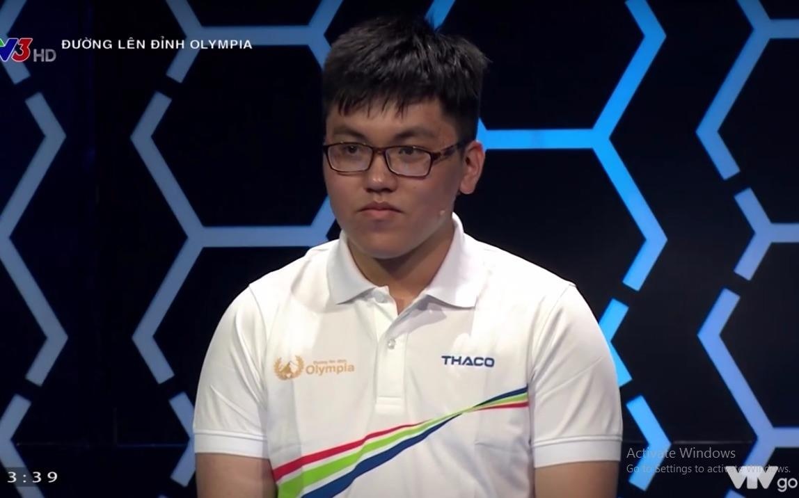 Nam sinh Cao Bang hoan thanh tron ven phan thi Ve dich hinh anh