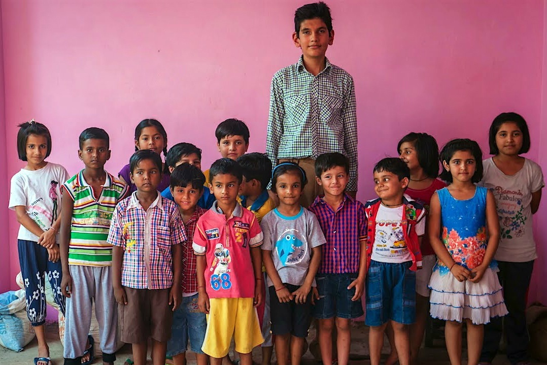 cậu bé 8 tuổi cao 1, 98 m ảnh 3 cau be 8 tuoi cao 1, 98 m anh 3