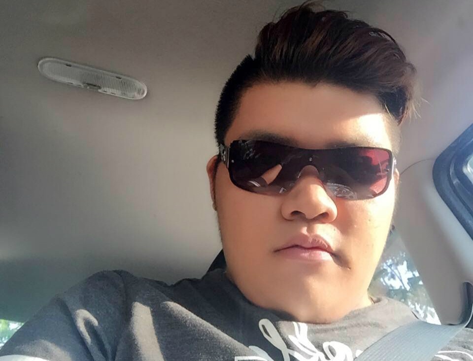 chang trai cho chu xe do chan cong suot 7 tieng anh 3