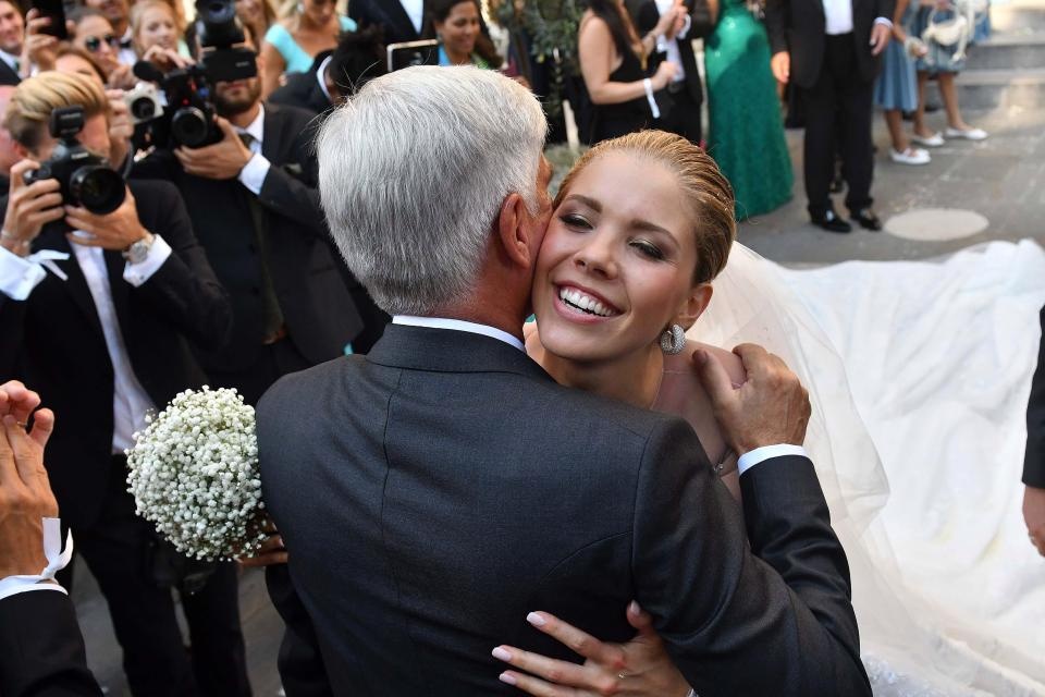 dam cuoi cua Victoria Swarovski anh 5