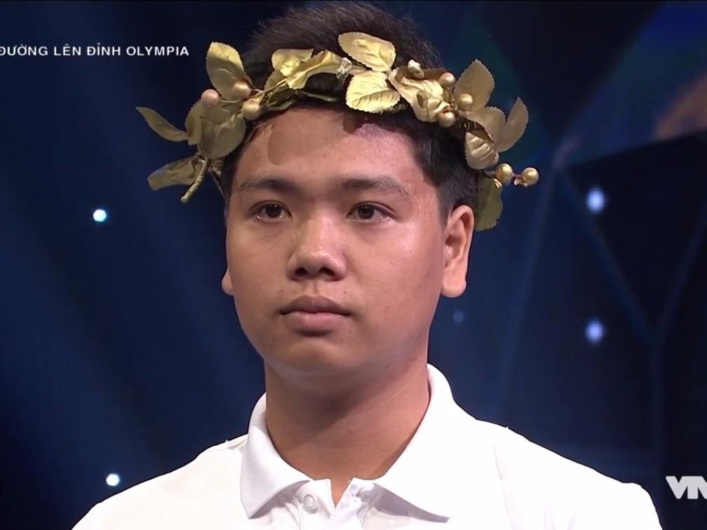10X Quang Nam but pha, gianh giai nhat cuoc thi tuan Olympia hinh anh