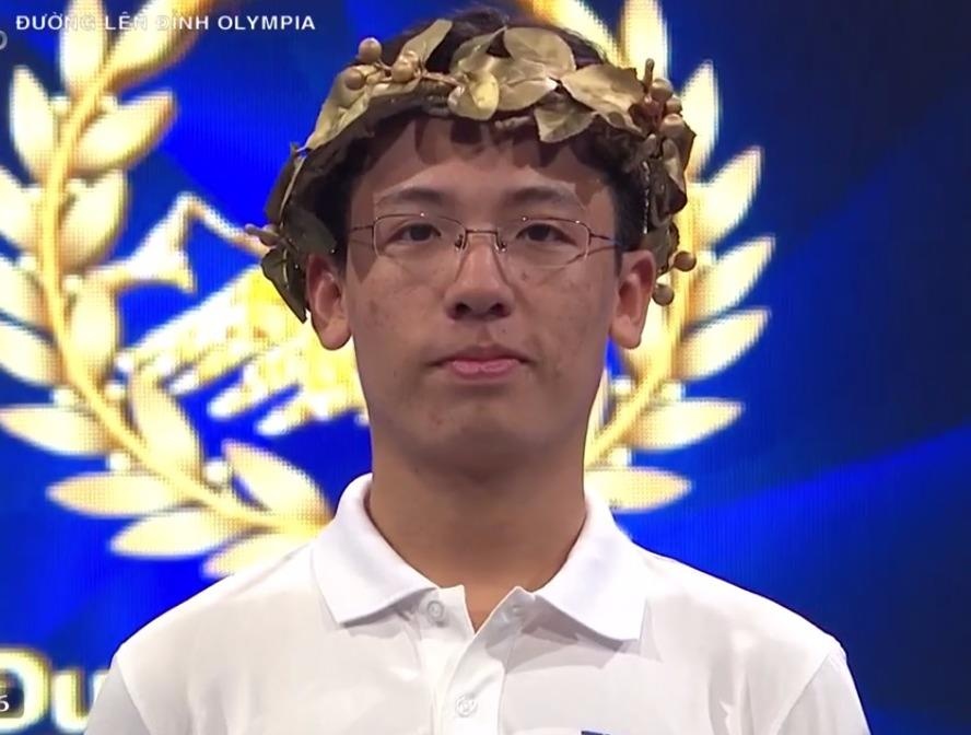 Nam sinh khien nhieu khan gia bat khoc trong cuoc thi thang Olympia hinh anh
