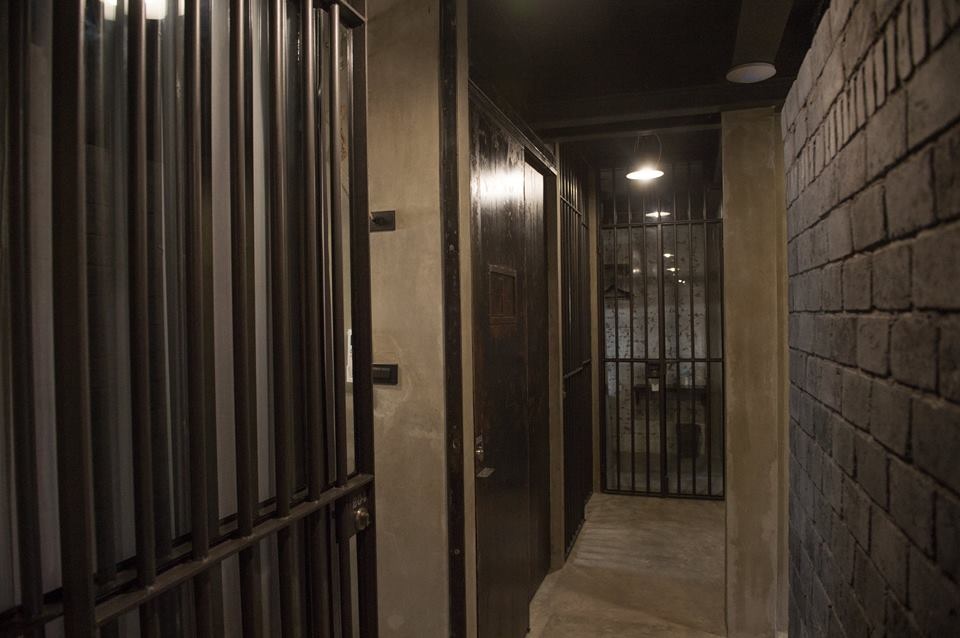 khach san thiet ke nhu nha tu anh 1