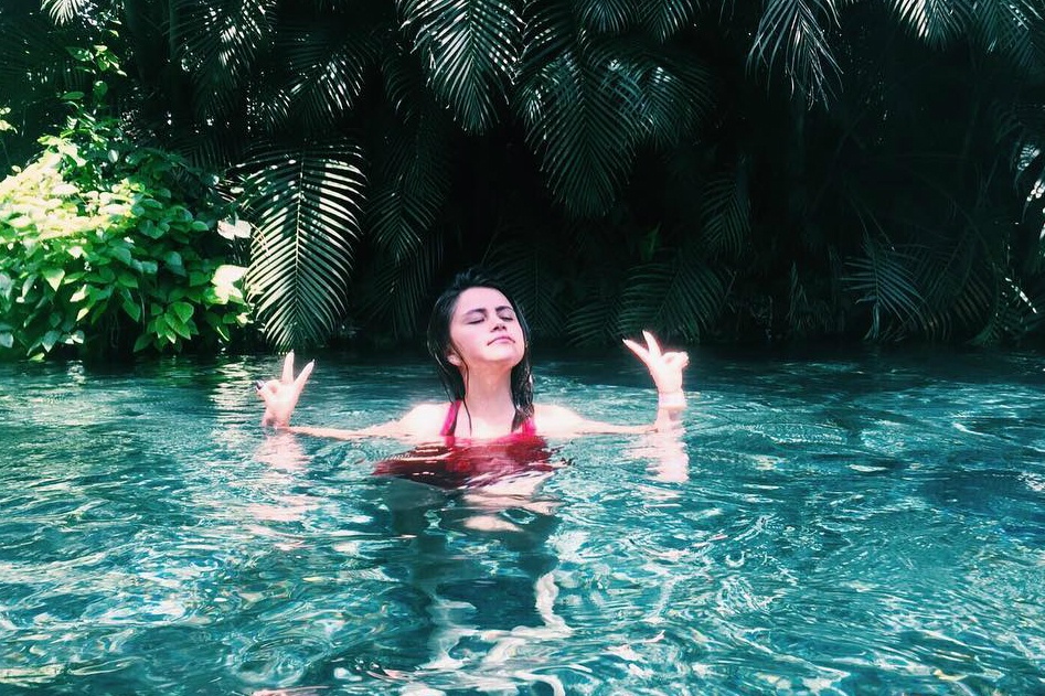 ban sao Selena Gomez anh 8