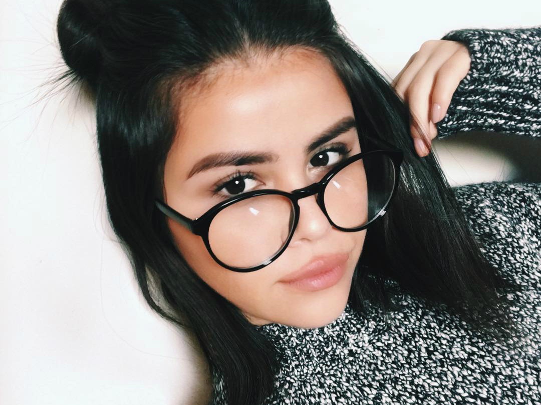 ban sao Selena Gomez anh 5