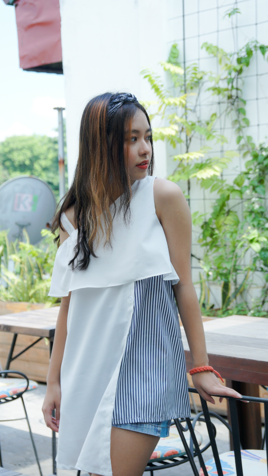 Hot girl 9X Linh Chi anh 15