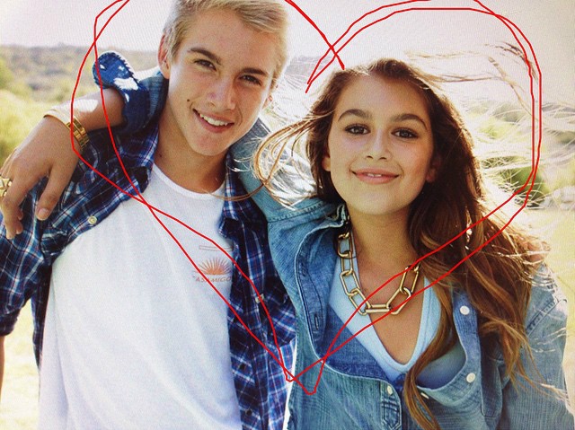 Con cua Cindy Crawford anh 11