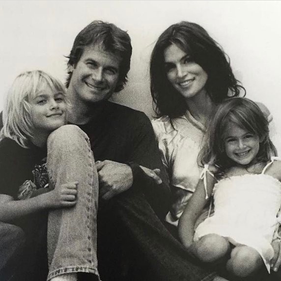 Con cua Cindy Crawford anh 1