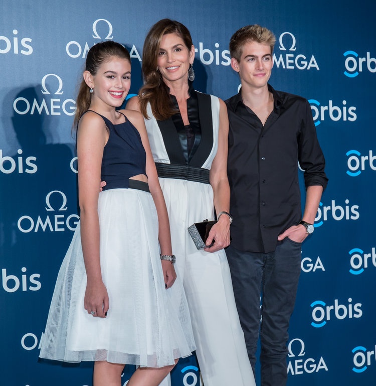 Con cua Cindy Crawford anh 3