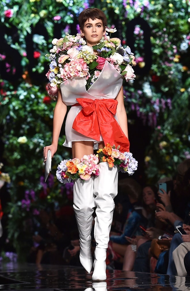 Con cua Cindy Crawford anh 7