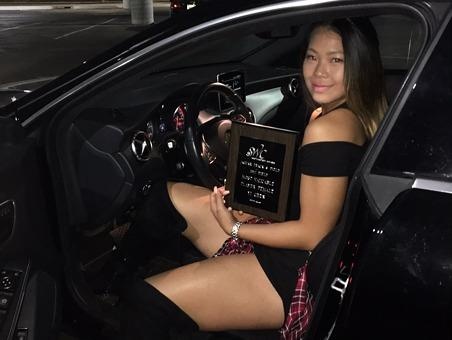 Tu nu sinh bi ban be che 'chan voi' toi nguoi mau the hinh noi tieng hinh anh