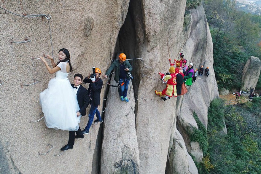 anh cuoi mao hiem anh 5