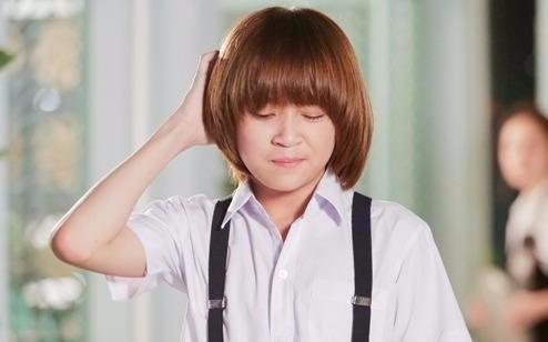 Cau be 'tham thuong trom nho' Phuong Ly trong MV cua Justatee la ai? hinh anh