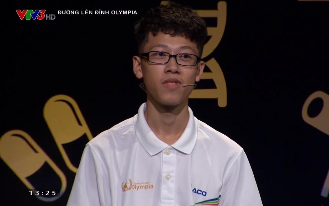 Nhan Quyen tra loi dung 8/12 cau hoi Khoi dong hinh anh