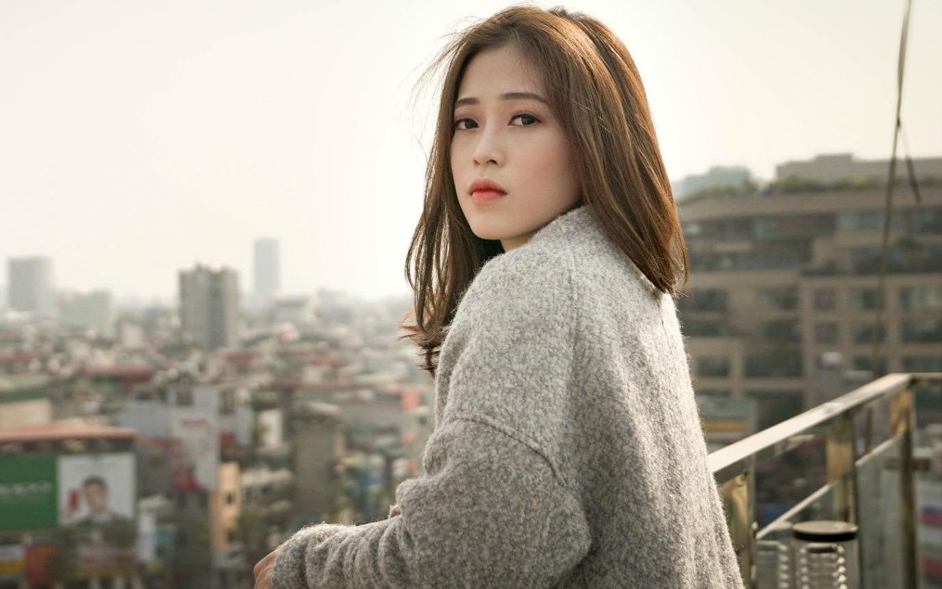 Phuong Nga chia se bi kip pose dang 'song ao' hinh anh