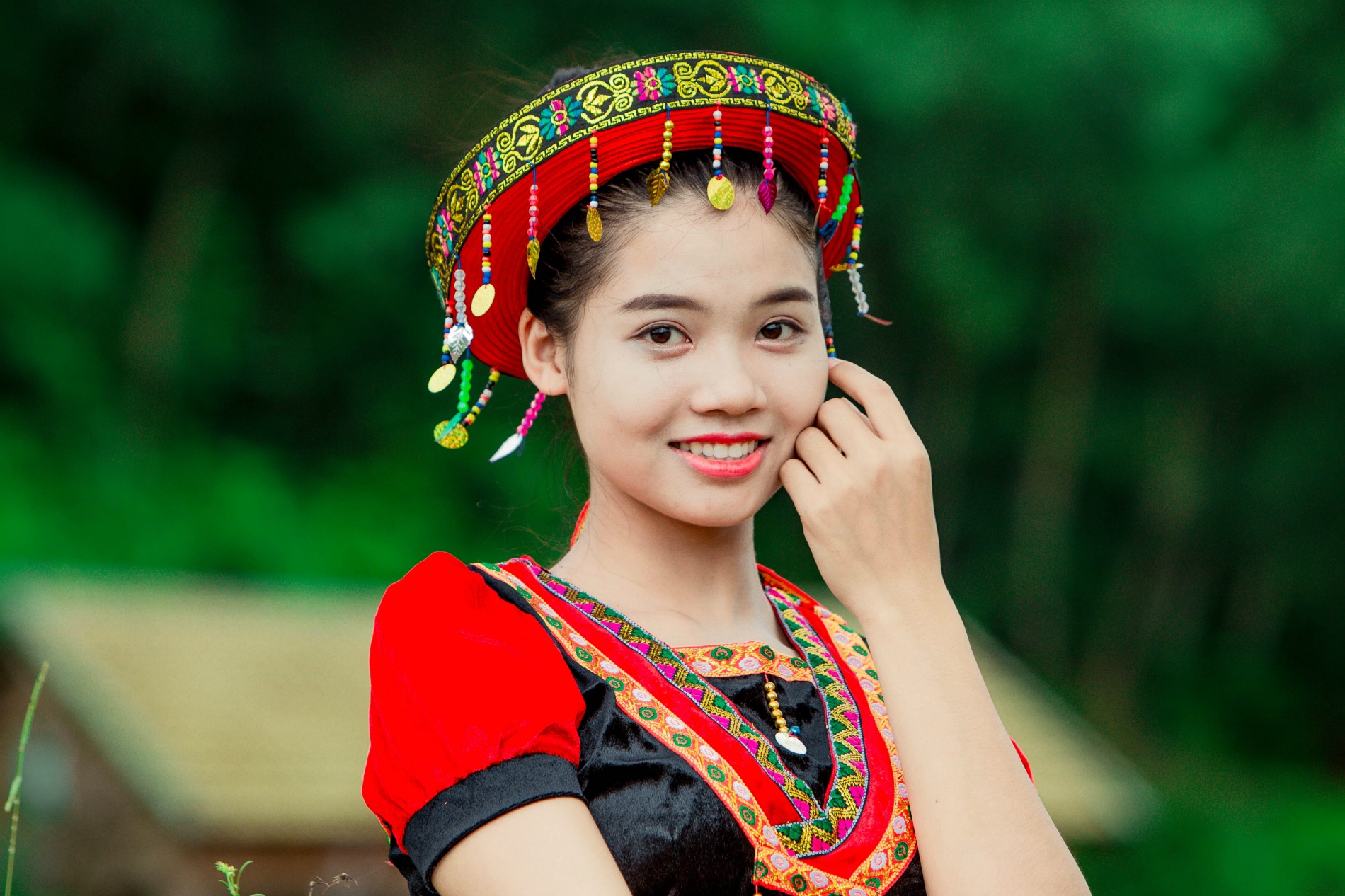 nu sinh DH Y duoc Thai Nguyen anh 1