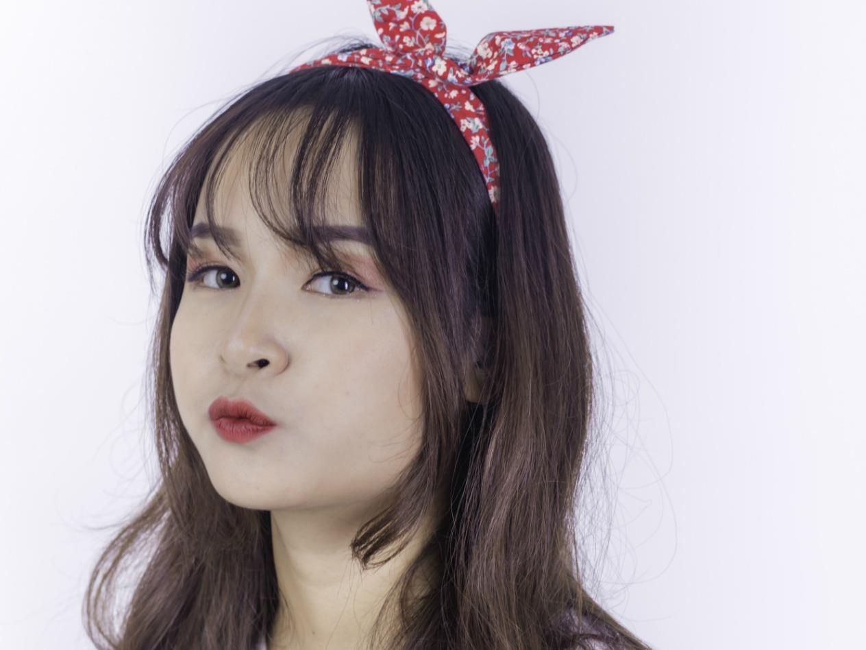 Pho chu nhiem CLB mua xinh dep: 'Nho la fan Kpop nen biet cach cu xu' hinh anh