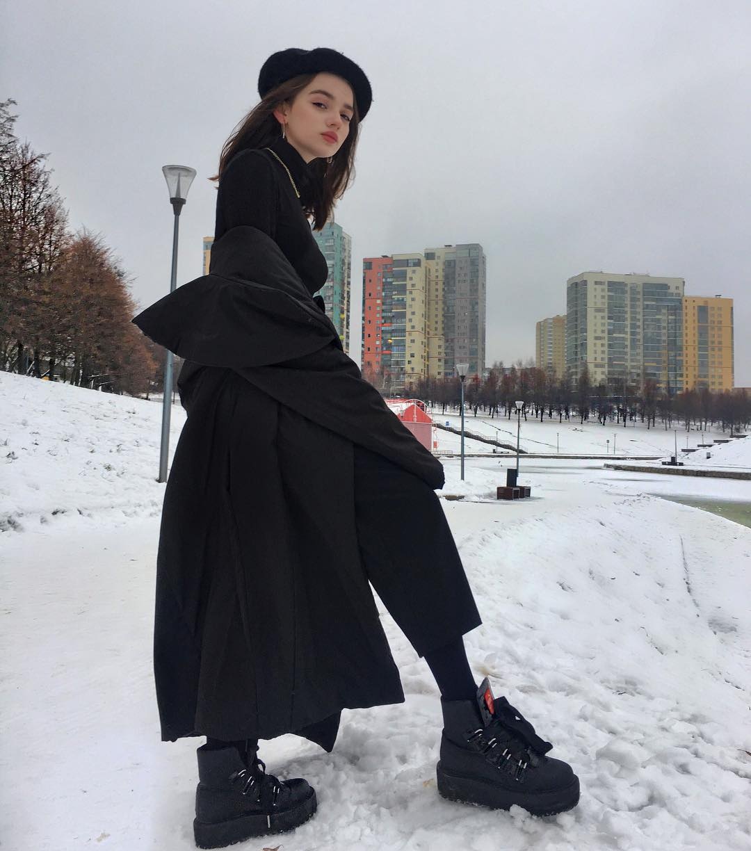 hot girl eo con kien anh 9