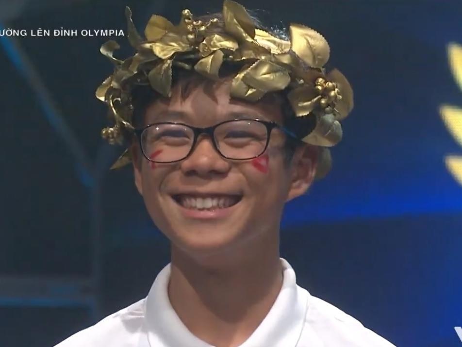 10X Lang Son co nu cuoi 'toa nang' chien thang cuoc thi tuan Olympia hinh anh