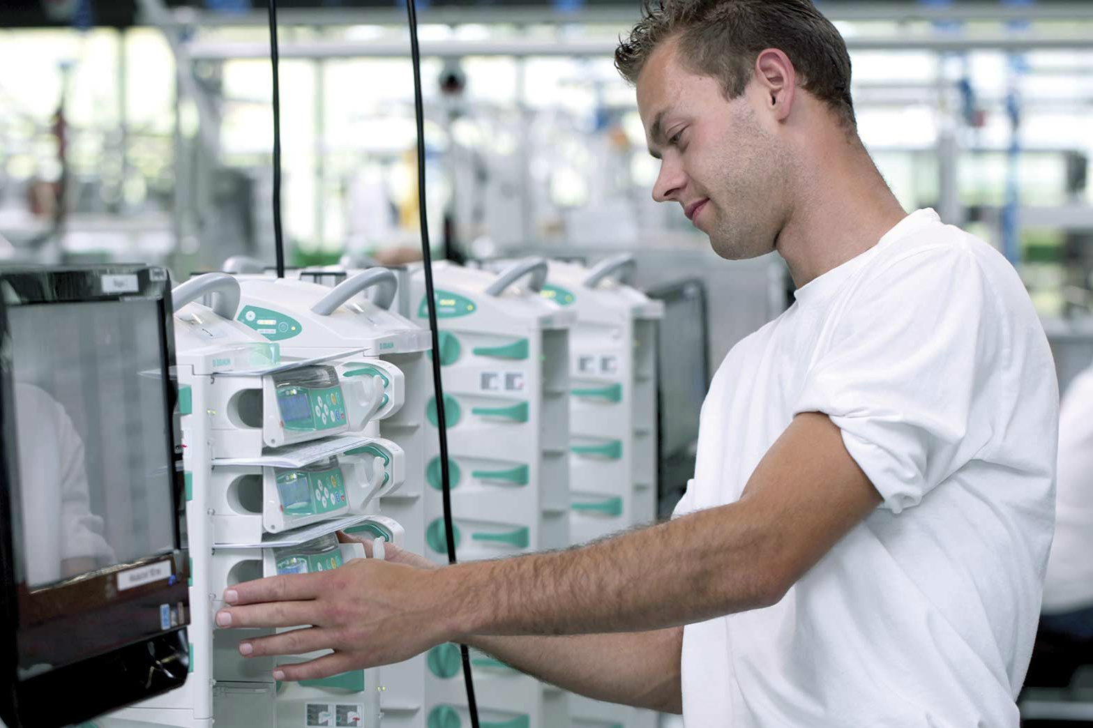 ty phu tre nhat the gioi anh 5