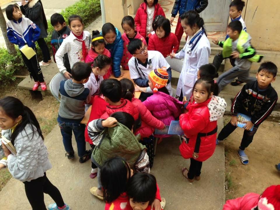 Sinh viên học Y ảnh 8 Sinh vien hoc Y anh 8