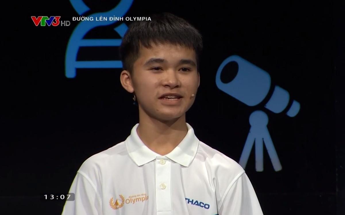 Quang Nhat tra loi dung 6/12 cau hoi Khoi dong hinh anh