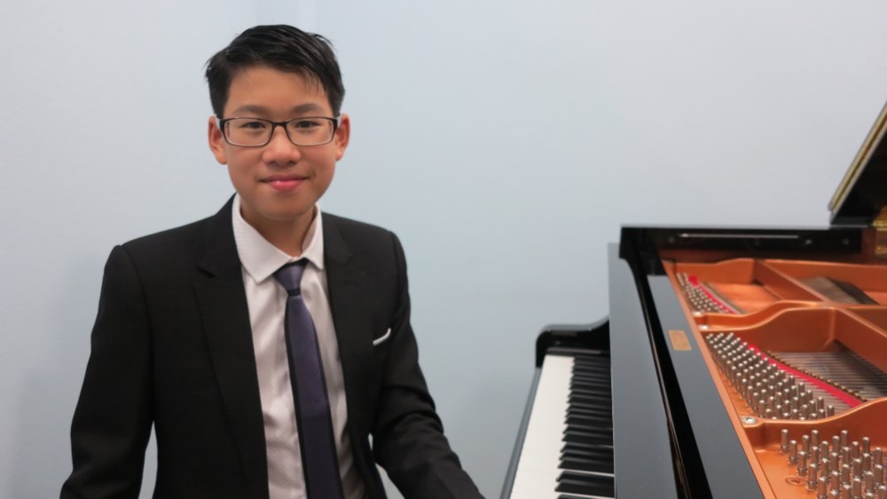 Ba Tan bieu dien tai hoa nhac tai nang tre Viet Nam nam 2016 hinh anh