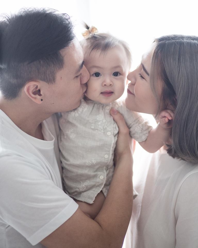 3 gia dinh bim sua hot nhat mang xa hoi anh 4