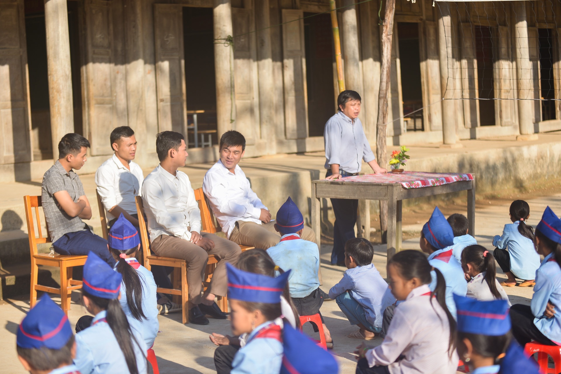 Bo truong Phung Xuan Nha chuc Tet anh 1