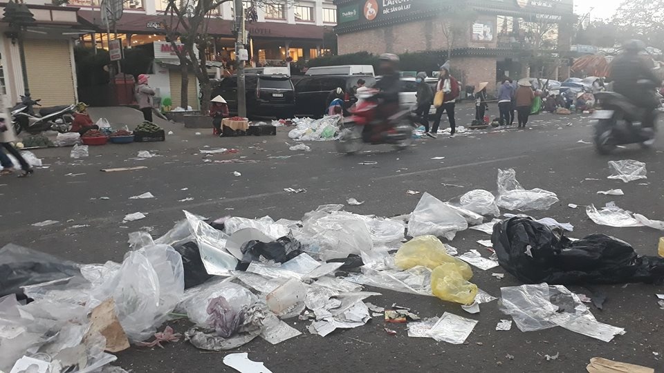 rac sau ky nghi le anh 3