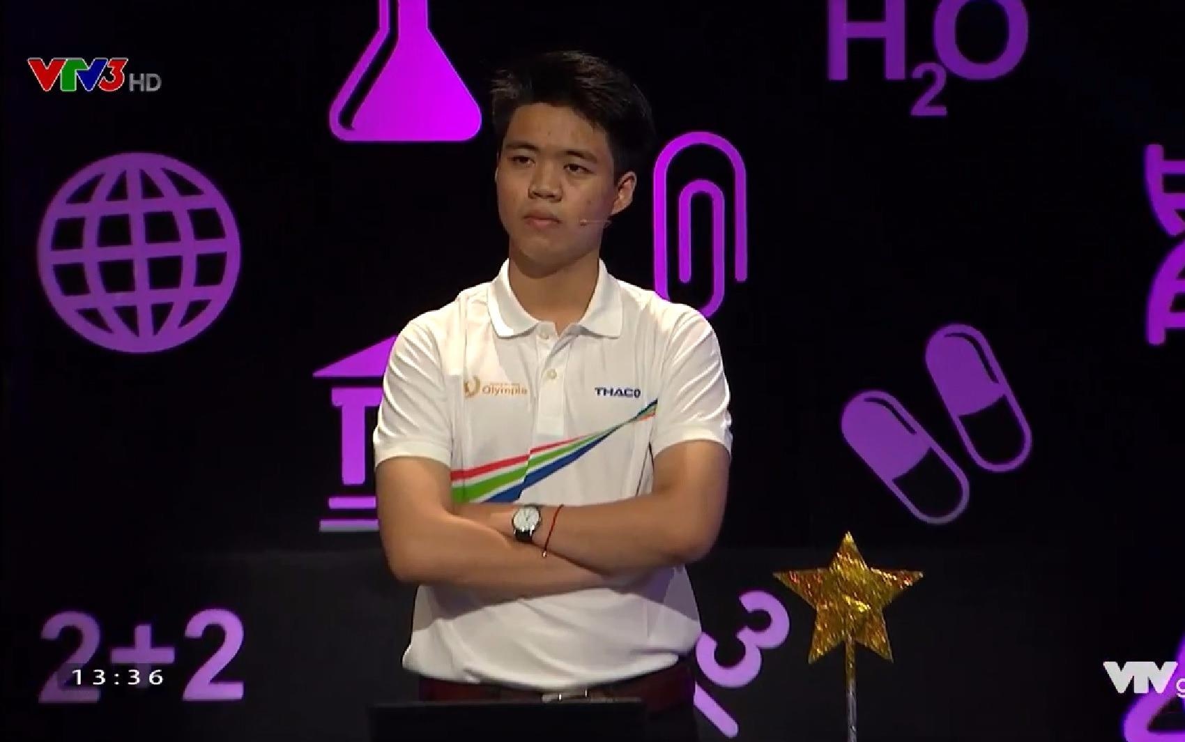 Nhat Tin tra loi dung 8/12 cau hoi Khoi dong hinh anh