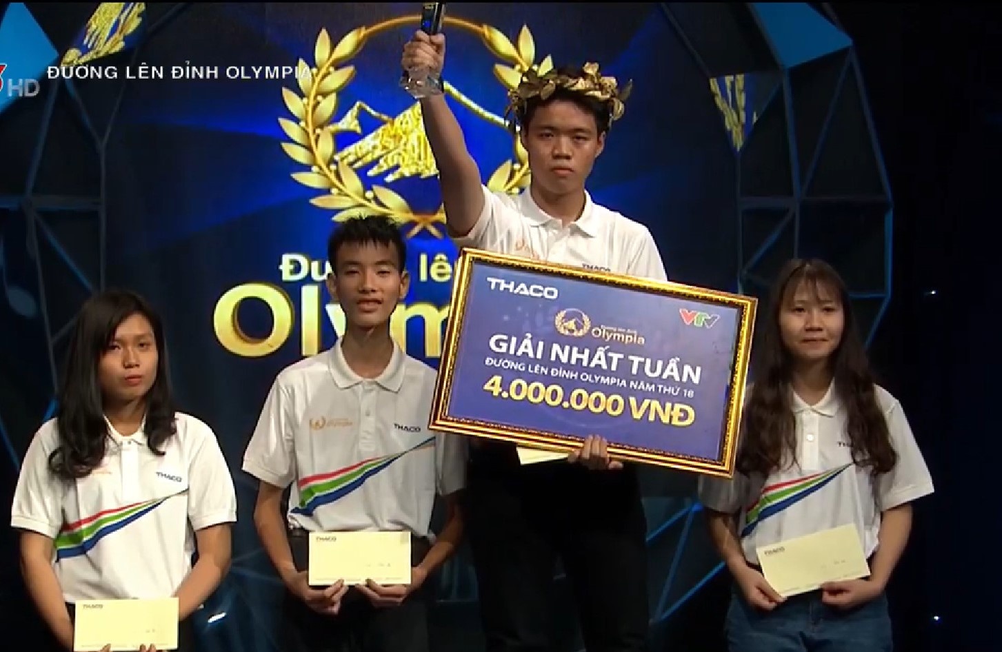 Duong len dinh Olympia anh 1