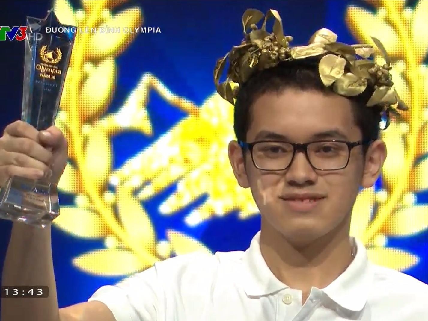 Nam sinh xac lap ky luc moi cua ‘Duong len dinh Olympia’ sau 17 nam hinh anh