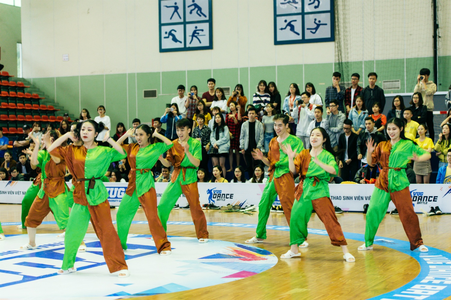 vô địch giải Dance Battle 2018 ảnh 3 vo dich giai Dance Battle 2018 anh 3