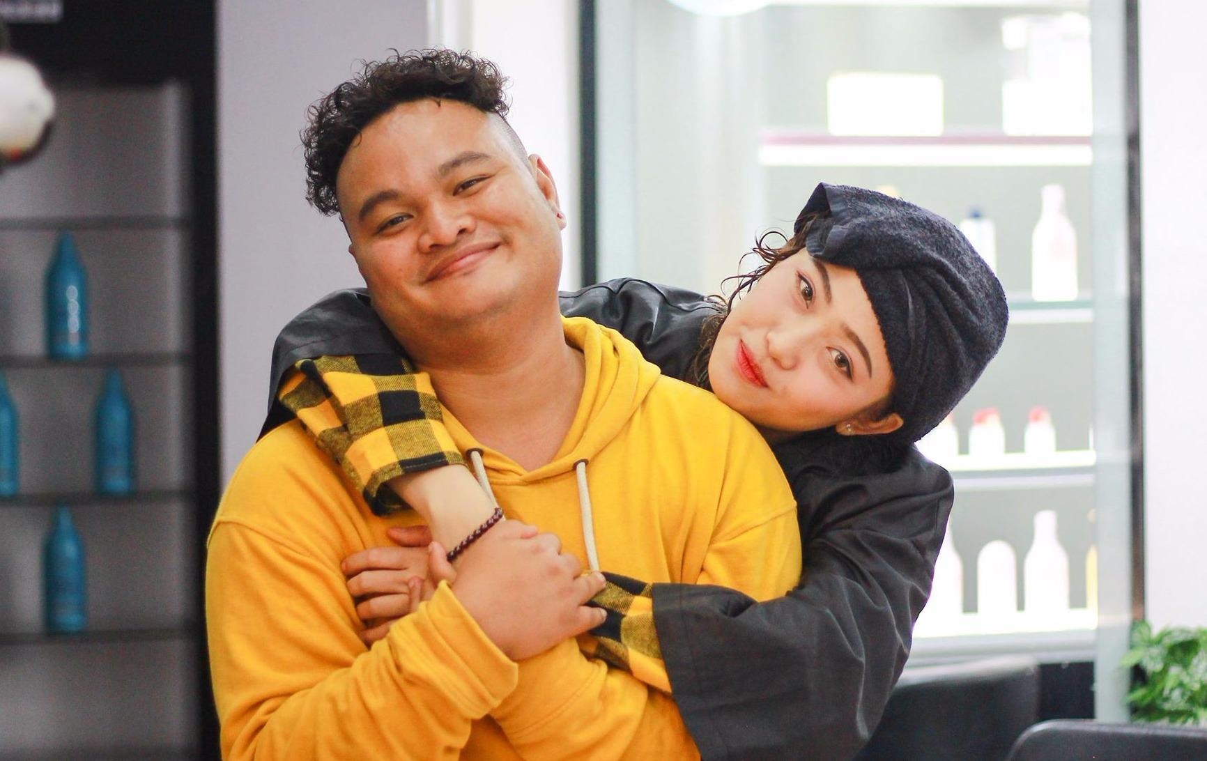 Vo chong Vinh Rau: 'Lam phim co loi thi moi sinh con' hinh anh