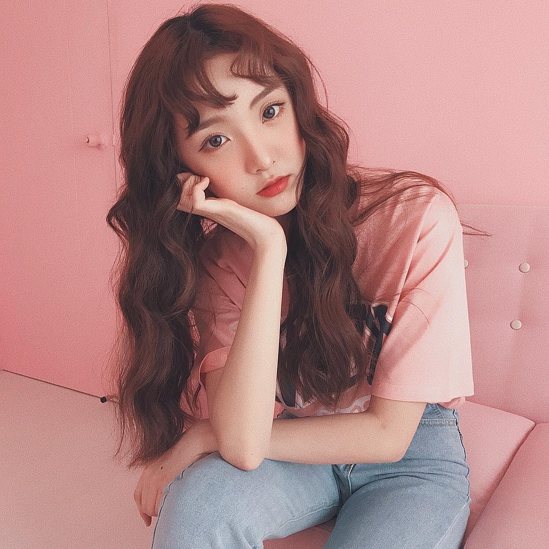 hot girl nuoc ngoai hat tieng Viet anh 2