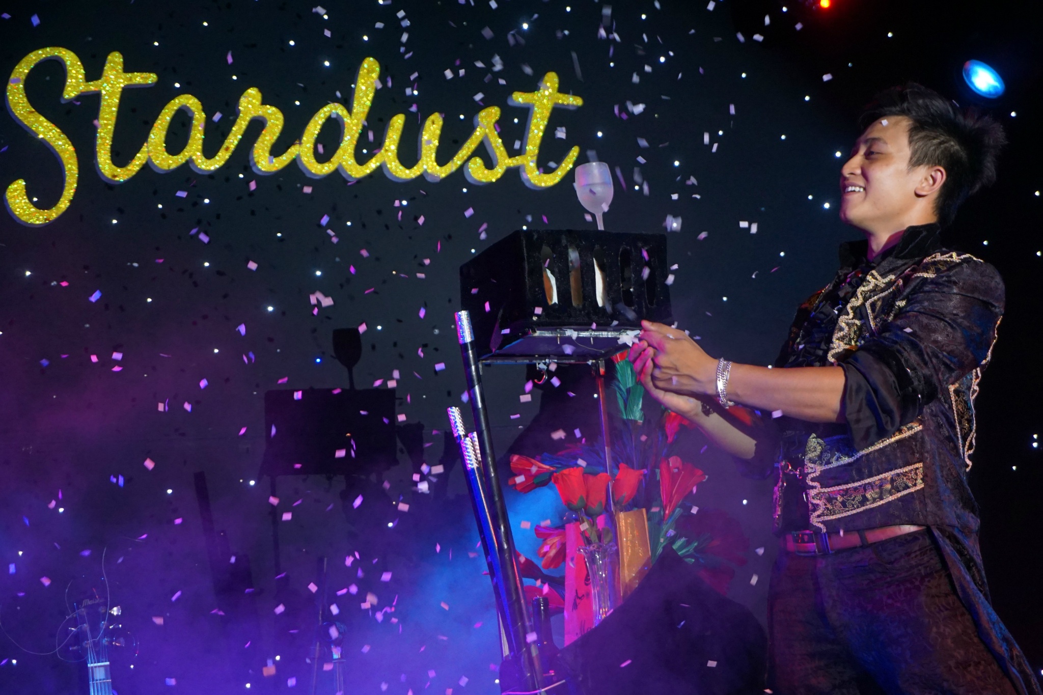 dem nhac Stardust Night anh 6