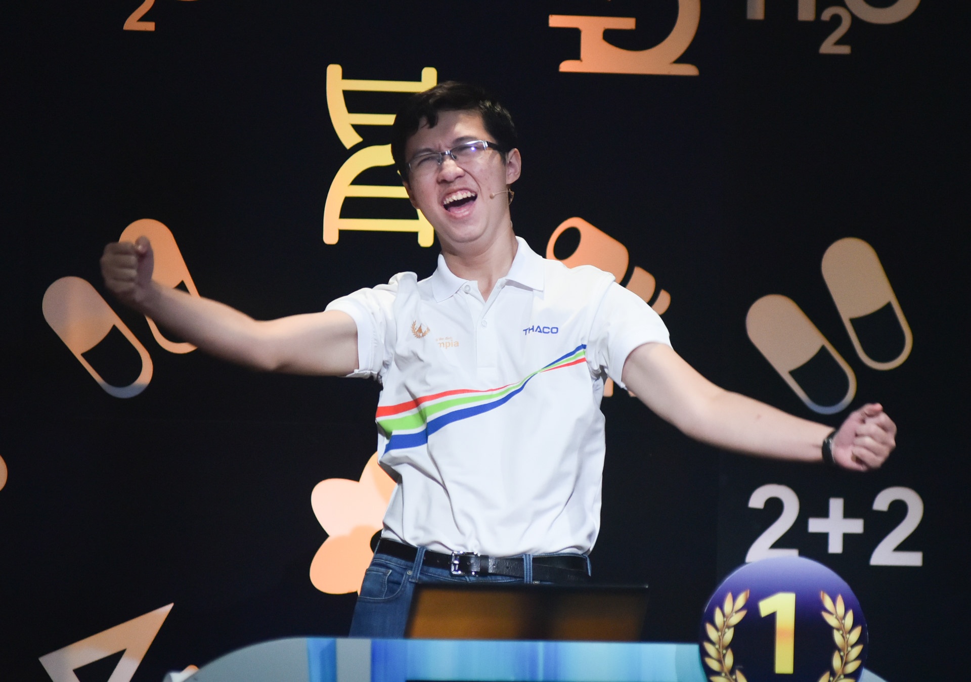 thi sinh Olympia noi bat anh 9