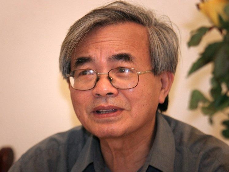 Giao su Phan Dinh Dieu qua doi o tuoi 82 hinh anh