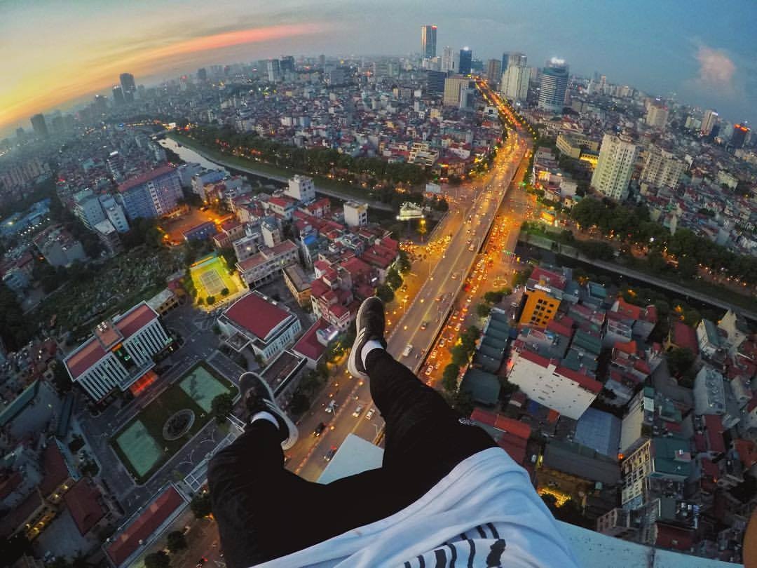 thử thách leo nóc nhà ảnh 6 thu thach leo noc nha anh 6